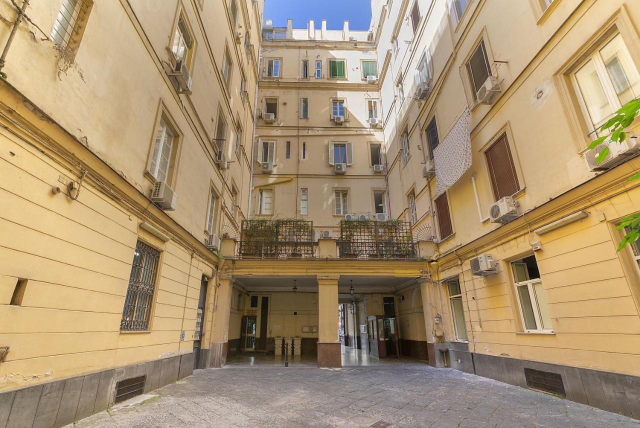 Готель Be Italian Flat Bovio Неаполь Екстер'єр фото