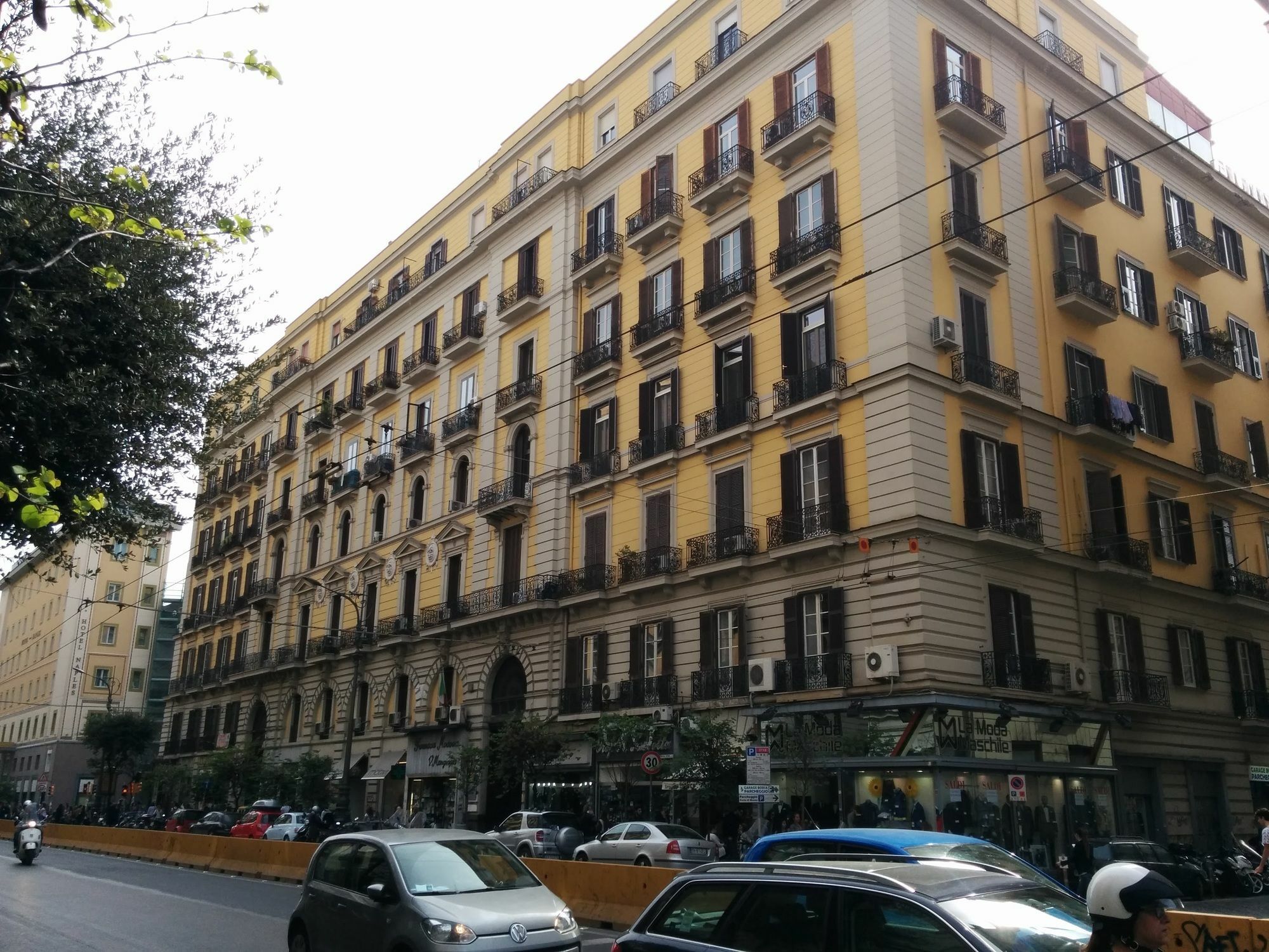 Готель Be Italian Flat Bovio Неаполь Екстер'єр фото