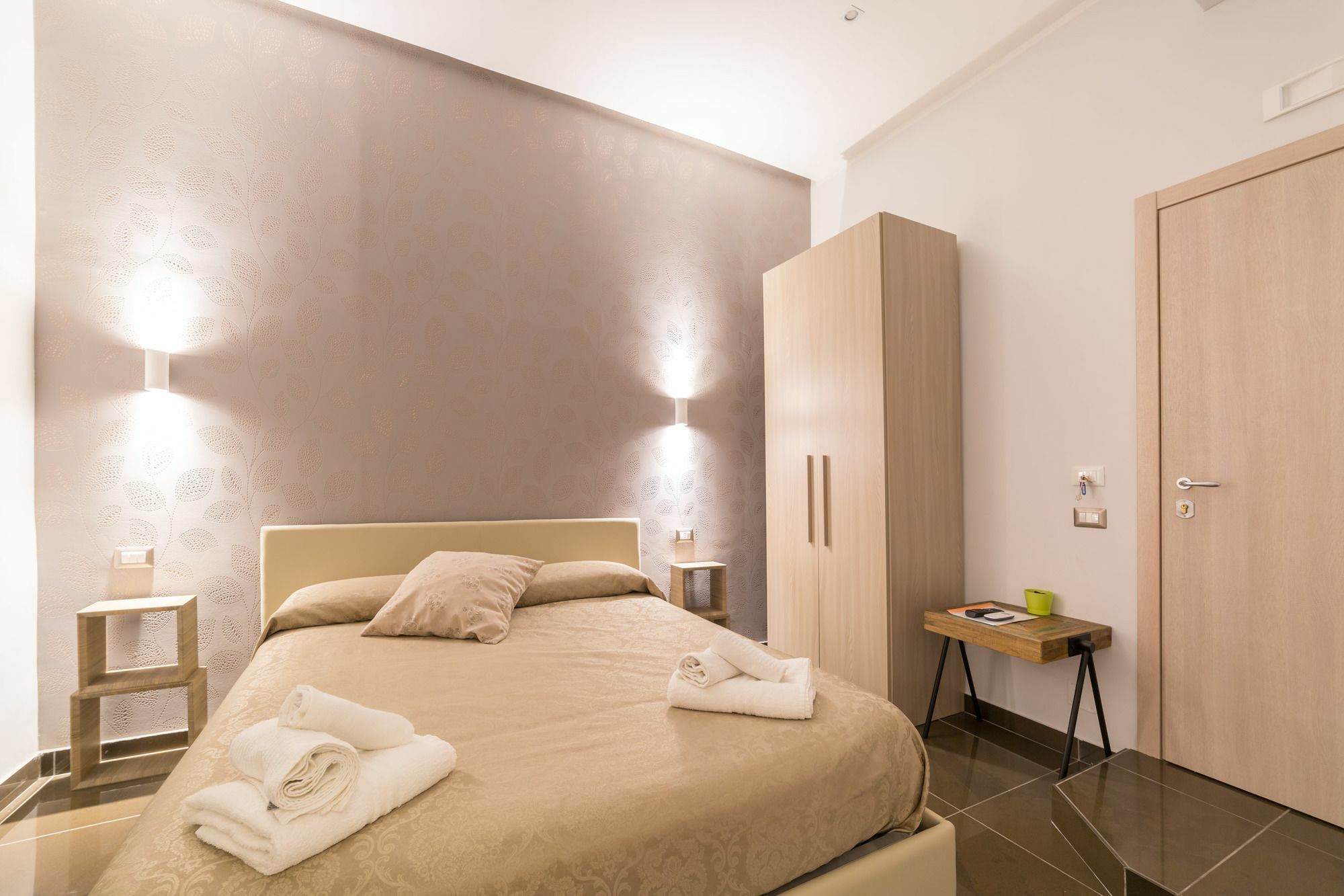 Готель Be Italian Flat Bovio Неаполь Екстер'єр фото